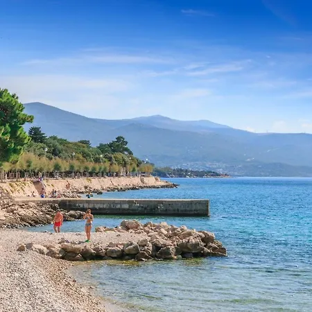 Adriatic Leisure Apartment Novi Vinodolski